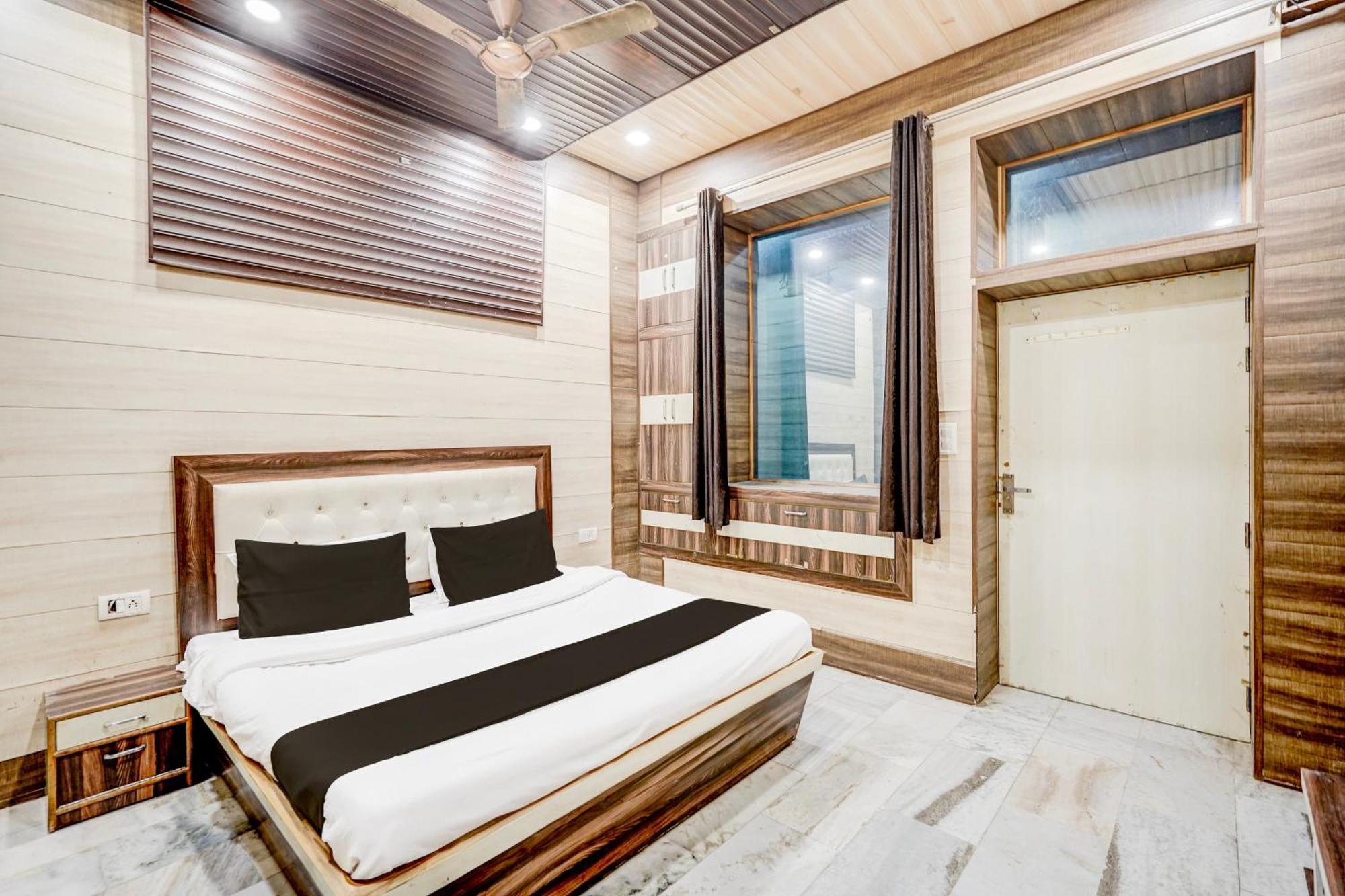Hotel O Mayur Resort 마투라 외부 사진